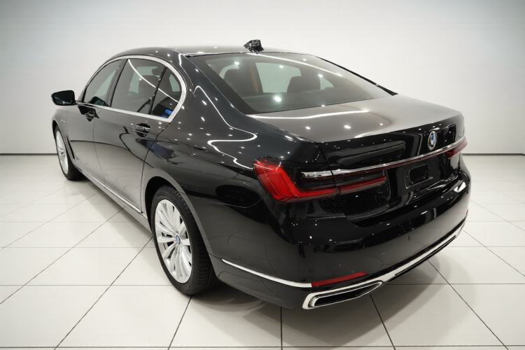 Used BMW 7 Series 2019 Updated 730Li Luxury Package Exterior 2