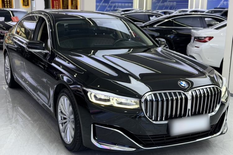 Used BMW 7 Series 2019 Updated 730Li Luxury Package Exterior 2