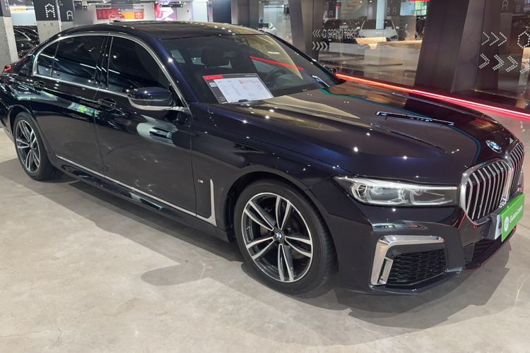 Used BMW 7 Series 2019 Restyled 730Li M Sport Package Exterior 2