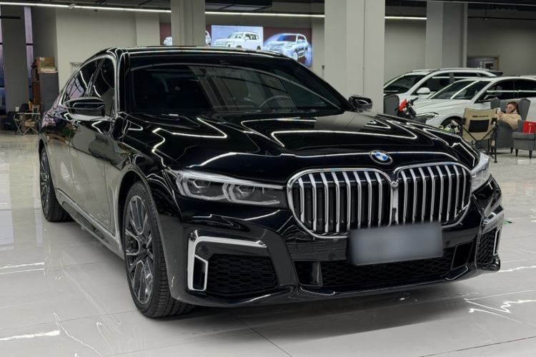 Used BMW 7 Series 2019 Restyled 740Li Leading Edition M Sport Package Exterior 3