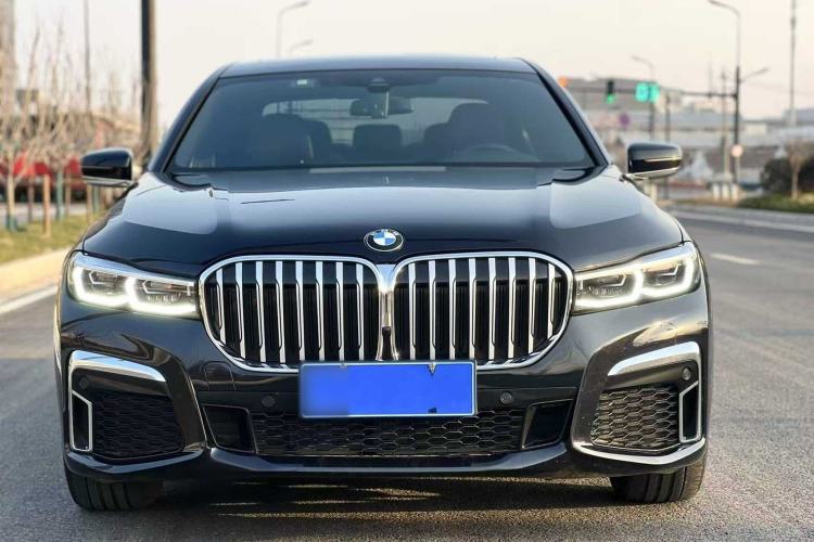 Used BMW 7 Series 2019 Restyled 730Li M Sport Package Exterior 3