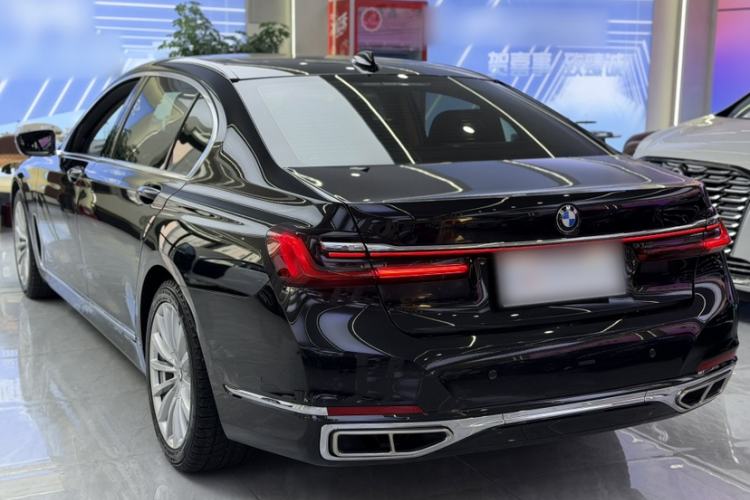 Used BMW 7 Series 2019 Updated 730Li Luxury Package Exterior 3