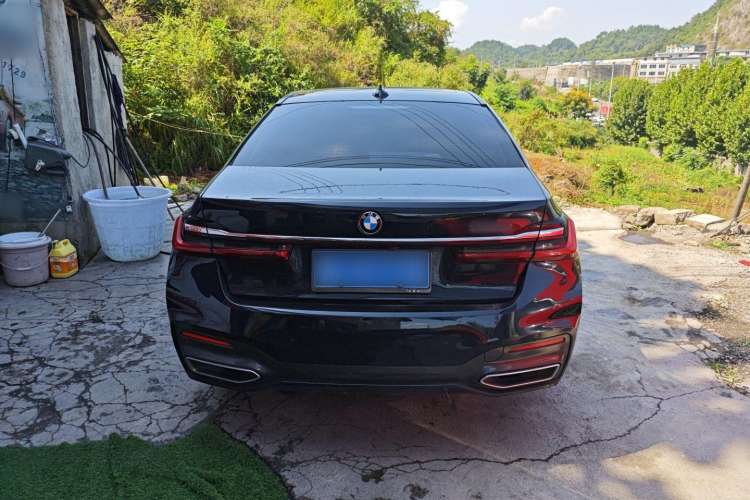 Used BMW 7 Series 2019 Restyled 740Li Leading Edition M Sport Package Exterior 4