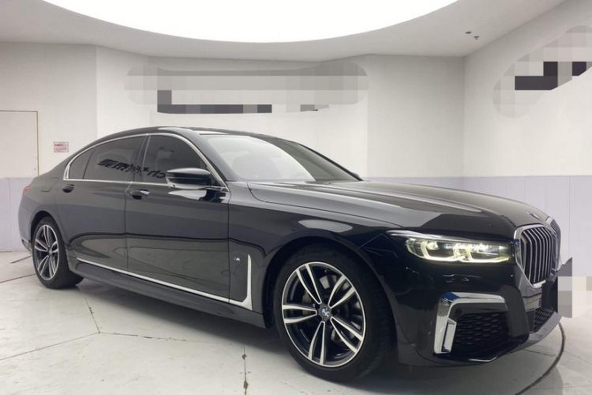 Used BMW 7 Series 2019 Restyled 730Li M Sport Package Exterior 5