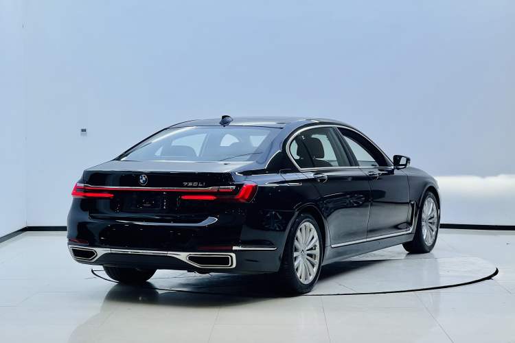 Used BMW 7 Series 2019 730Li Luxury Package Exterior 5