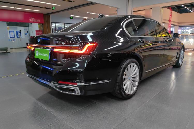 Used BMW 7 Series 2019 Updated 730Li Luxury Package Exterior 5