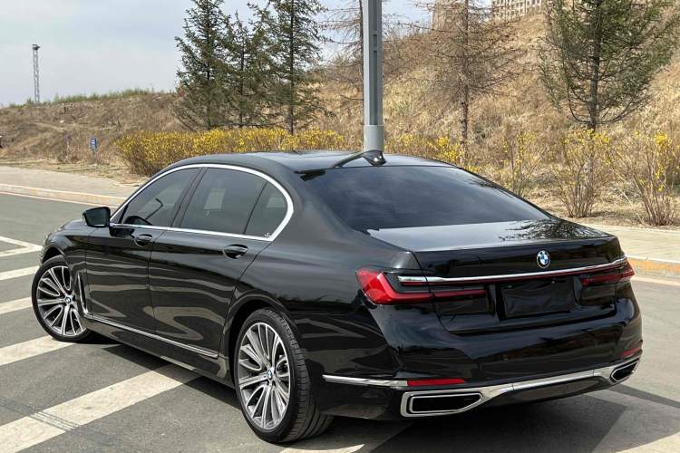 Used BMW 7 Series 2019 Restyled 740Li Leading Luxury Package Exterior 7