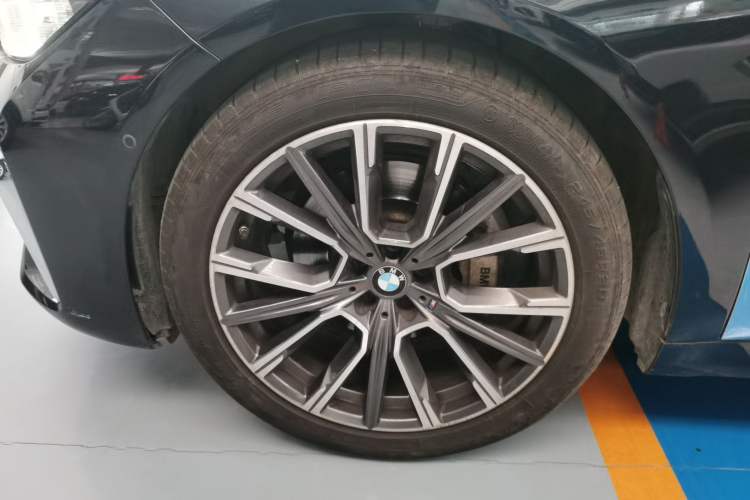 Used BMW 7 Series 2019 Restyled 730Li M Sport Package Exterior 7