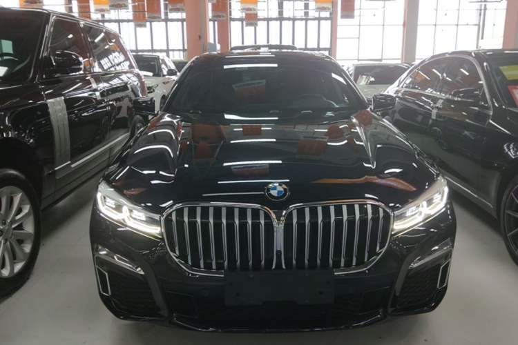 Used BMW 7 Series 2019 Restyled 740Li Leading Edition M Sport Package Front
