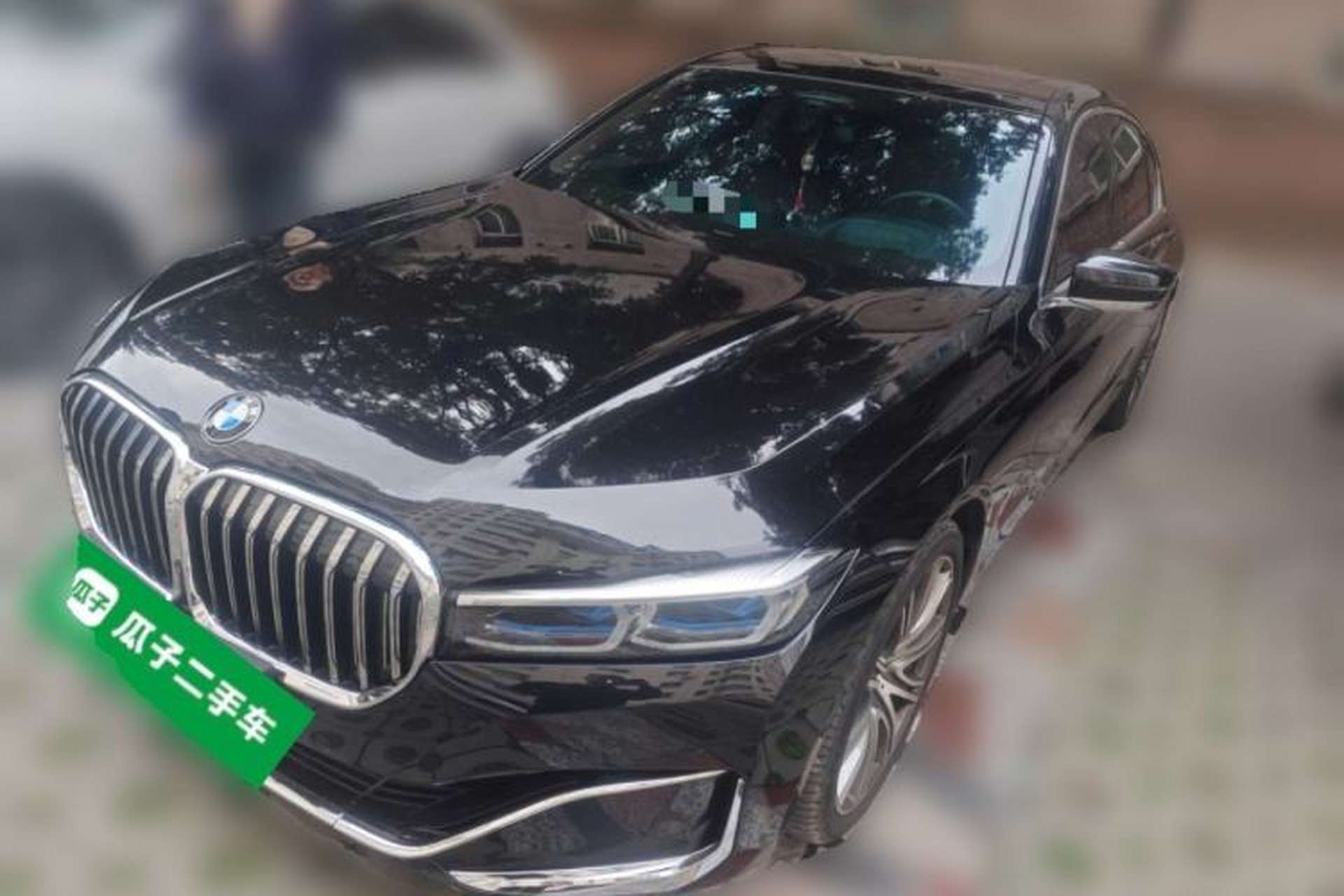 Used BMW 7 Series 2019 740Li xDrive Executive Luxury Package Front Left 45 Deg