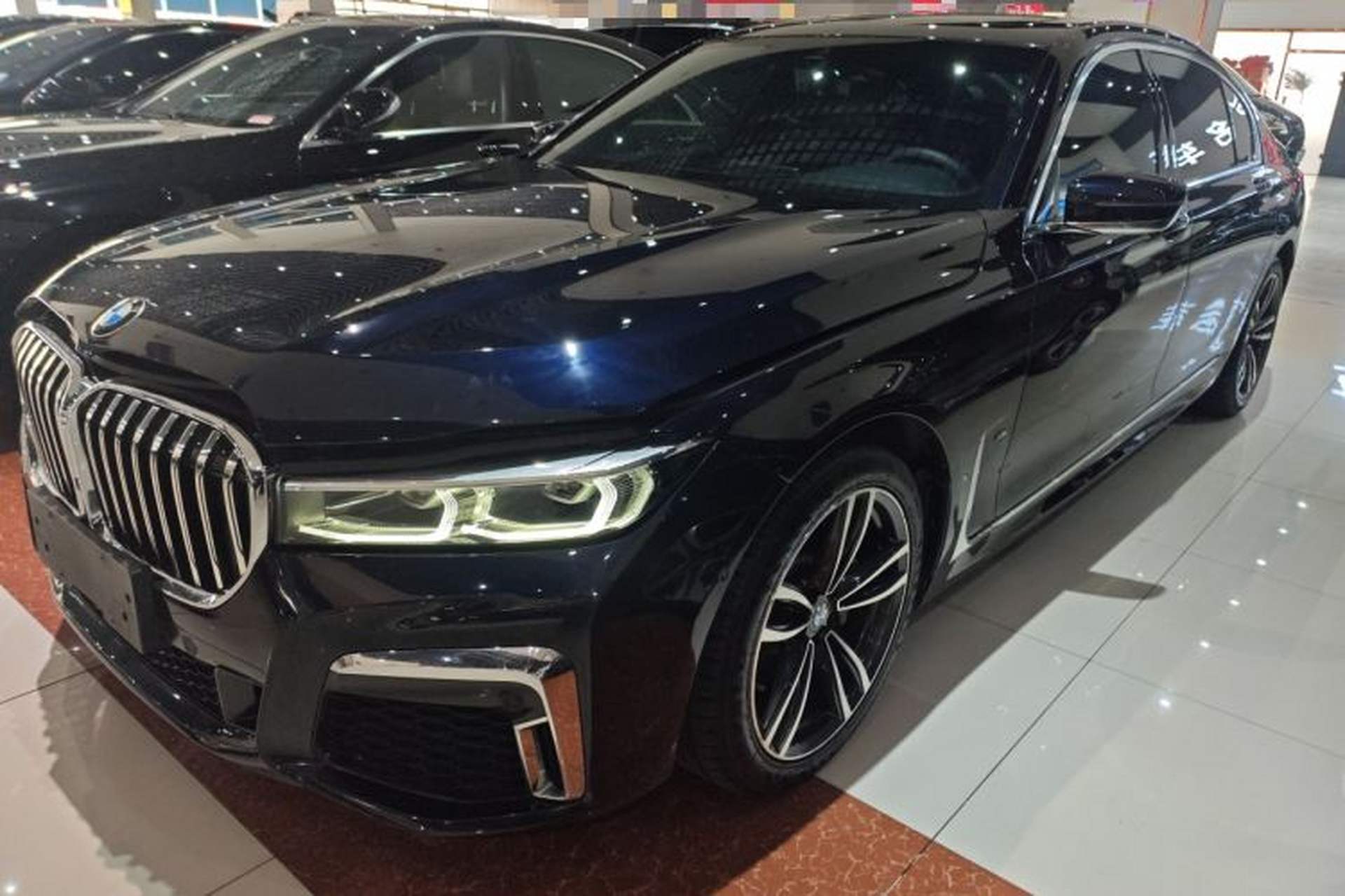Used BMW 7 Series 2019 730Li M Sport Package Front Left 45 Deg