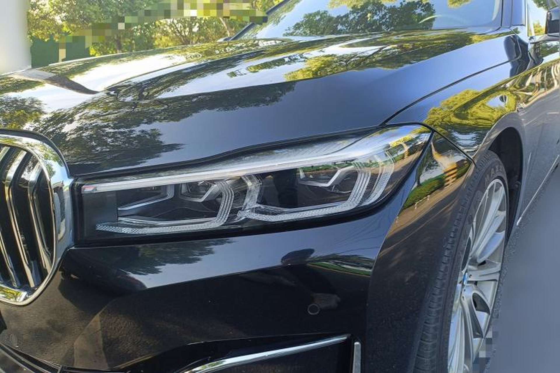 Used BMW 7 Series 2019 Restyled 740Li Leading Luxury Package Front Left 45 Deg