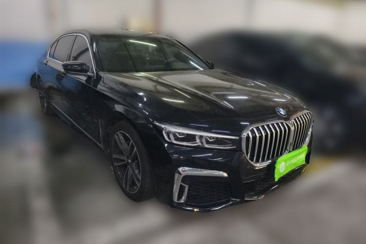 Used BMW 7 Series 2019 Restyled 730Li M Sport Package Front Right 45 Deg