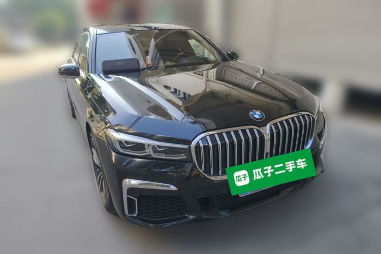 Used BMW 7 Series 2019 730Li M Sport Package Front Right 45 Deg
