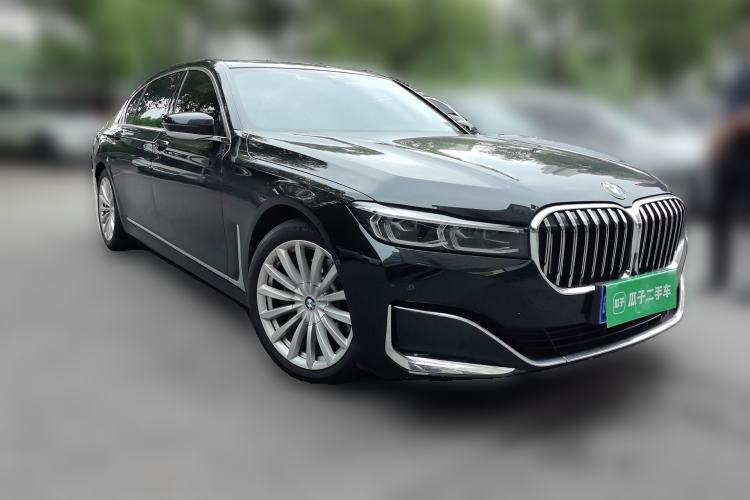 Used BMW 7 Series 2019 Updated 730Li Luxury Package Front Right 45 Deg