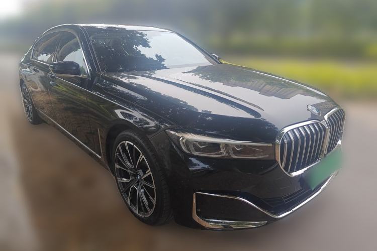 Used BMW 7 Series 2019 Updated 730Li Luxury Package Front Right 45 Deg