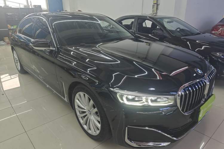 Used BMW 7 Series 2019 Updated 730Li Luxury Package Front Right 45 Deg