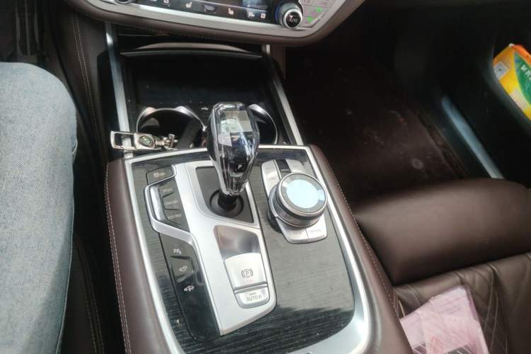 Used BMW 7 Series 2019 Restyled 730Li M Sport Package Gear Lever