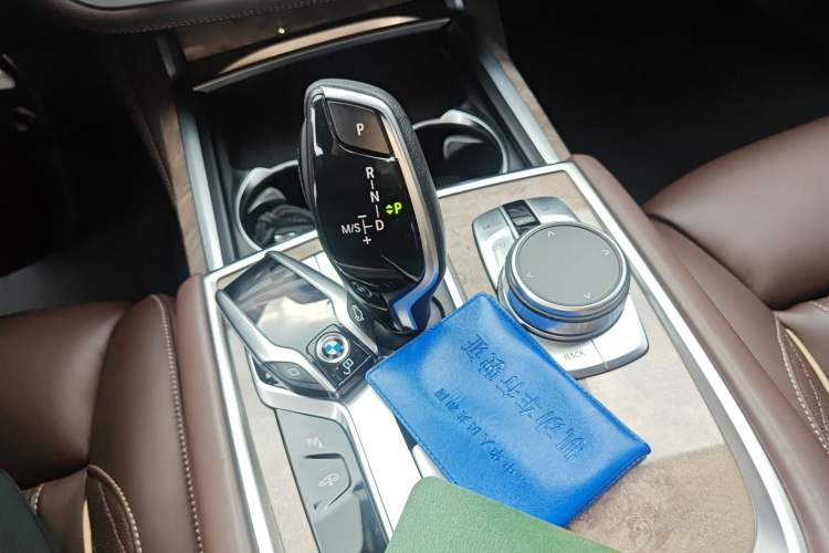 Used BMW 7 Series 2019 Restyled 740Li Leading Luxury Package Gear Lever