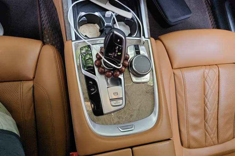 Used BMW 7 Series 2019 Restyled 740Li Leading Luxury Package Gear Lever