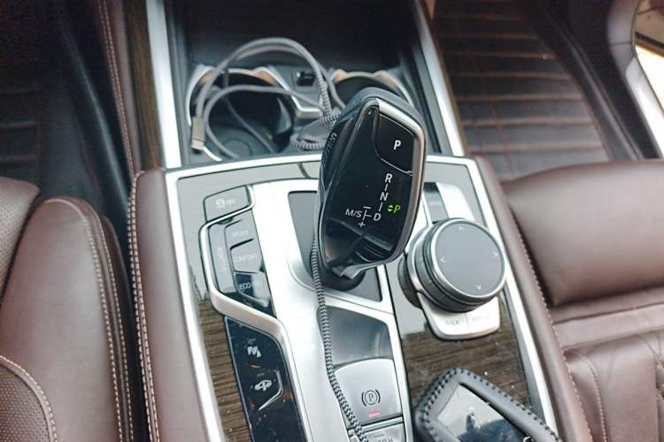 Used BMW 7 Series 2019 730Li Luxury Package Gear Lever