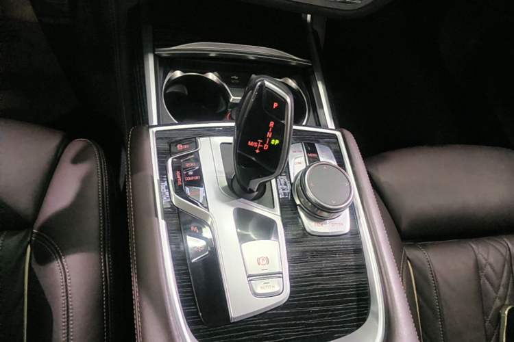 Used BMW 7 Series 2019 730Li M Sport Package Gear Lever