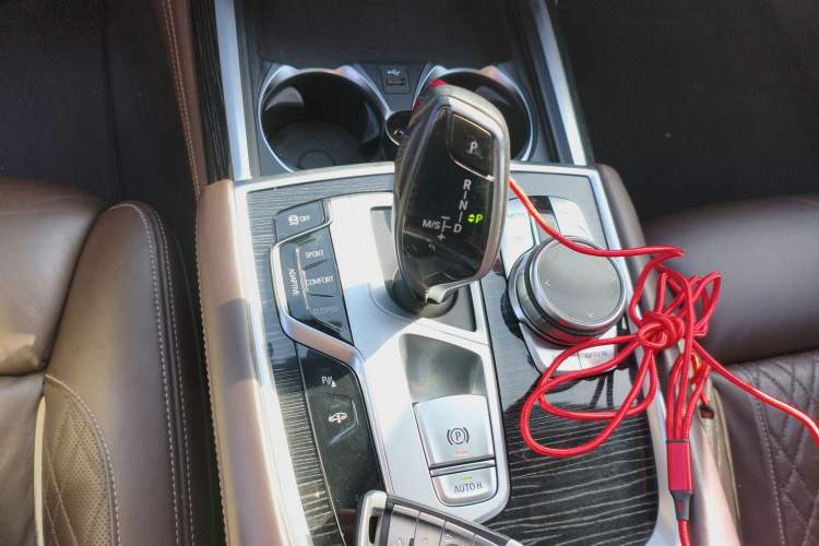 Used BMW 7 Series 2019 740Li Leading Model M Sport Package Gear Lever