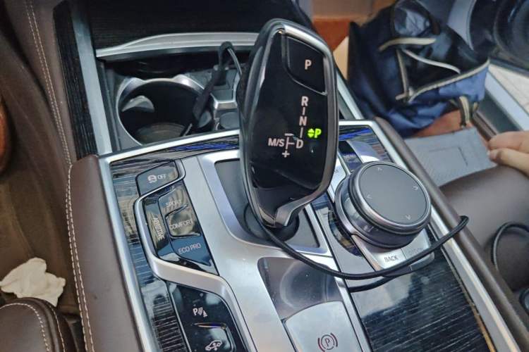 Used BMW 7 Series 2019 730Li M Sport Package Gear Lever