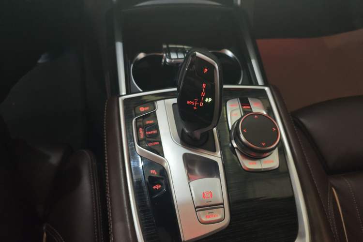 Used BMW 7 Series 2019 Restyled 730Li M Sport Package Gear Lever