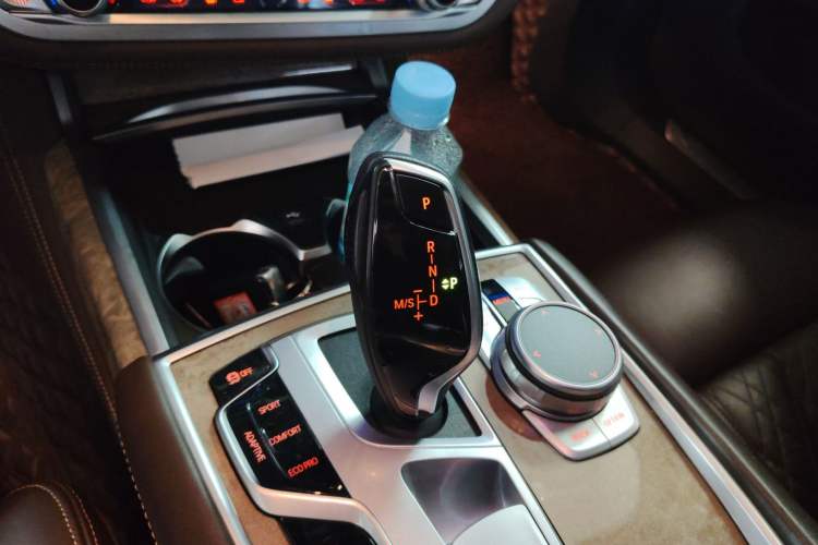 Used BMW 7 Series 2019 Restyled 740Li Leading Luxury Package Gear Lever