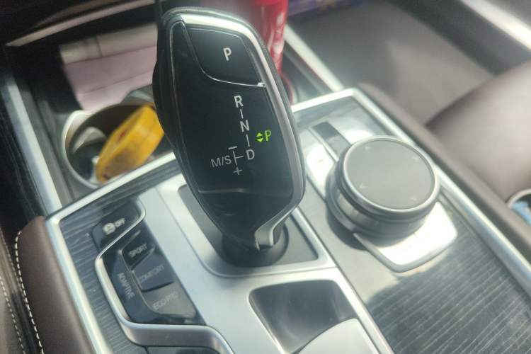 Used BMW 7 Series 2019 730Li M Sport Package Gear Lever
