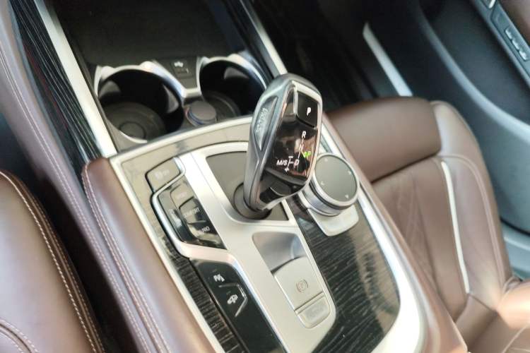 Used BMW 7 Series 2019 Restyled 730Li M Sport Package Gear Lever