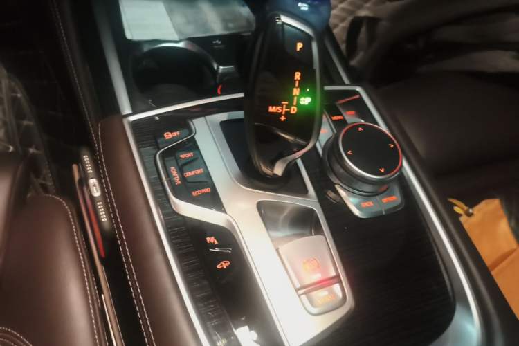 Used BMW 7 Series 2019 730Li M Sport Package Gear Lever