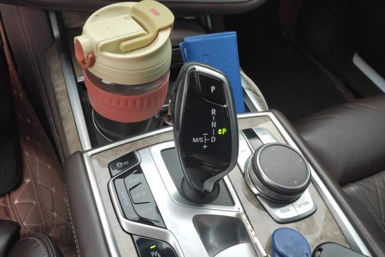 Used BMW 7 Series 2019 Restyled 740Li Leading Luxury Package Gear Lever