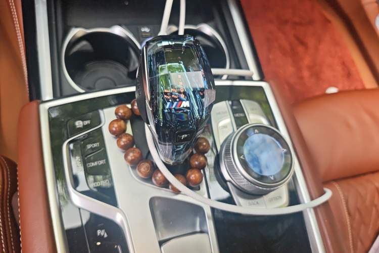 Used BMW 7 Series 2019 Restyled 740Li xDrive Executive M Sport Package Gear Lever