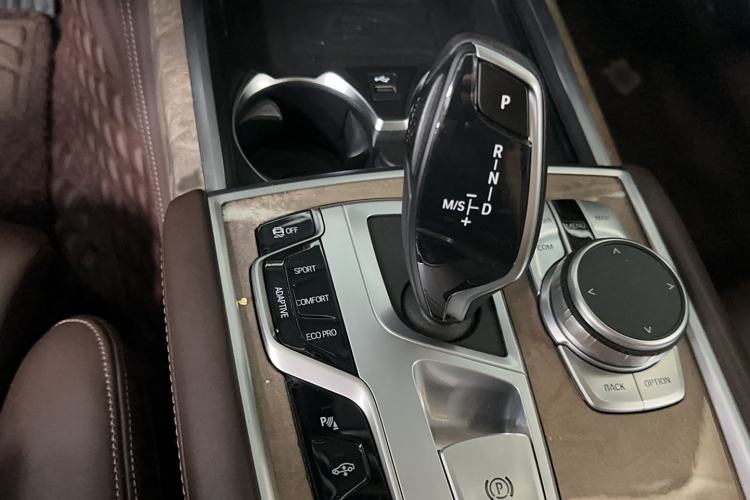 Used BMW 7 Series 2019 Restyled 740Li Leading Luxury Package Gear Lever