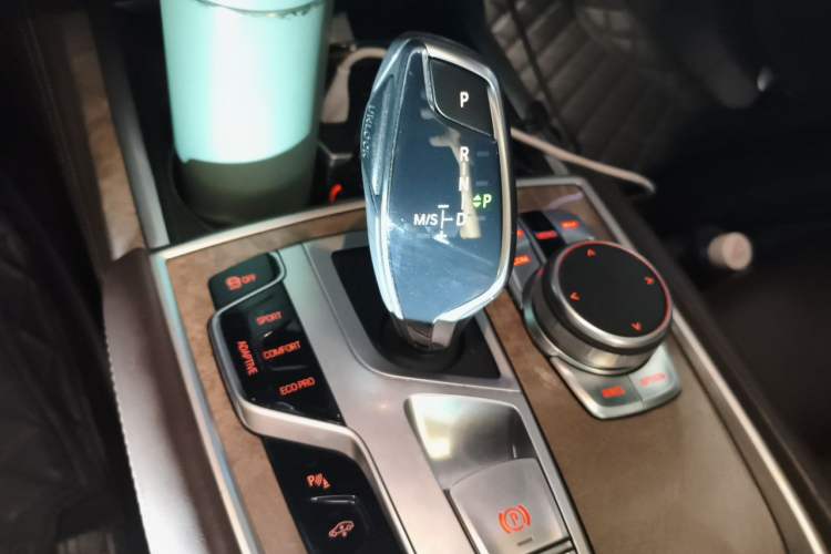 Used BMW 7 Series 2019 Restyled 740Li Leading Luxury Package Gear Lever