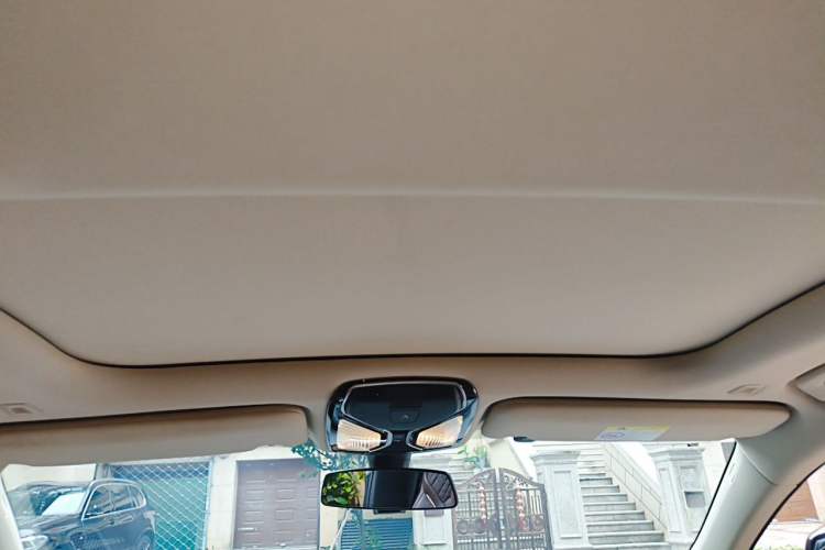 Used BMW 7 Series 2019 730Li Luxury Package Headliner