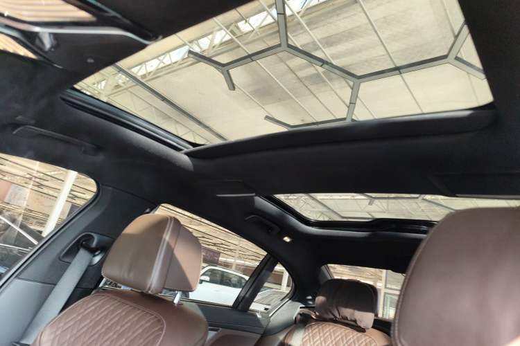 Used BMW 7 Series 2019 Restyled 730Li M Sport Package Headliner