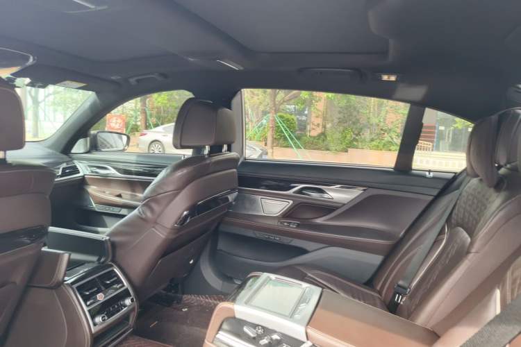 Used BMW 7 Series 2019 730Li M Sport Package Headliner
