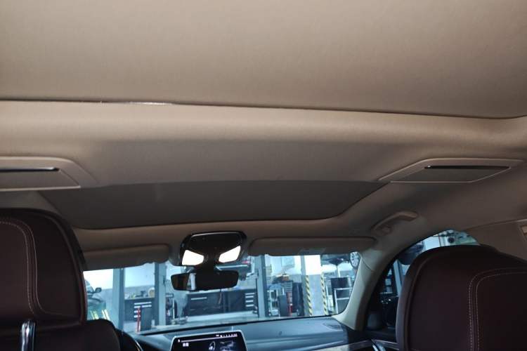Used BMW 7 Series 2019 740Li Leading Edition Luxury Package Headliner