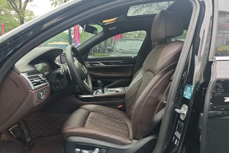 Used BMW 7 Series 2019 Restyled 740Li Leading Edition M Sport Package Interior 1