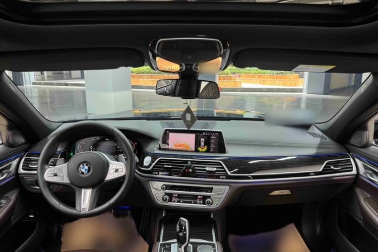 Used BMW 7 Series 2019 Restyled 730Li M Sport Package Interior 1
