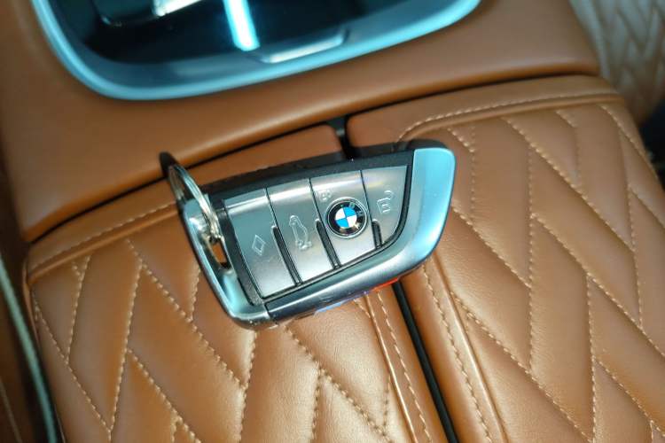 Used BMW 7 Series 2019 Restyled 740Li xDrive Executive M Sport Package Interior 1
