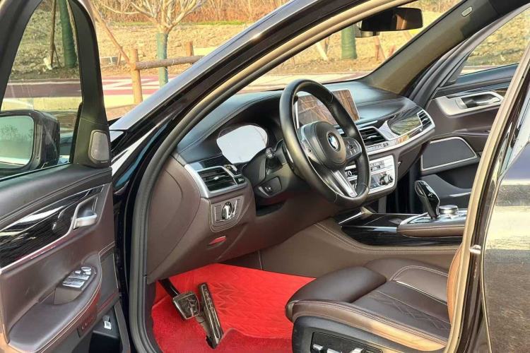 Used BMW 7 Series 2019 Restyled 730Li M Sport Package Interior 1