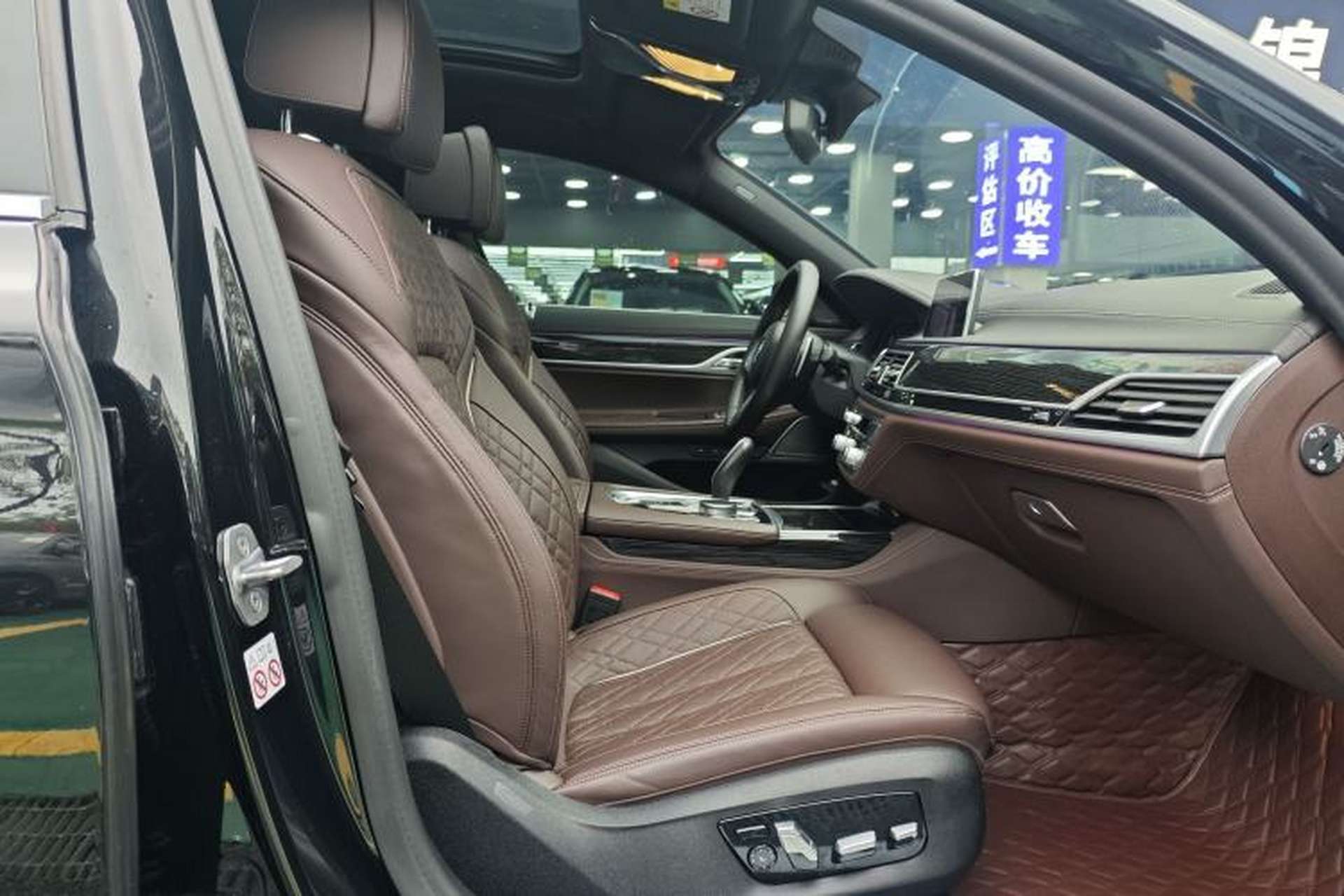 Used BMW 7 Series 2019 Restyled 740Li Leading Edition M Sport Package Interior 3