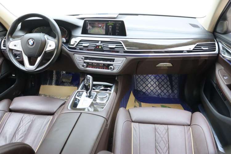 Used BMW 7 Series 2019 Updated 730Li Luxury Package Interior 3