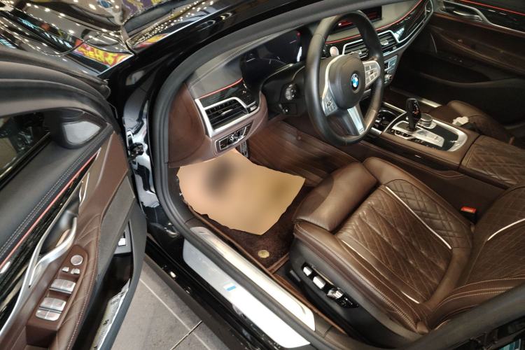 Used BMW 7 Series 2019 Restyled 740Li Leading Edition M Sport Package Interior 3