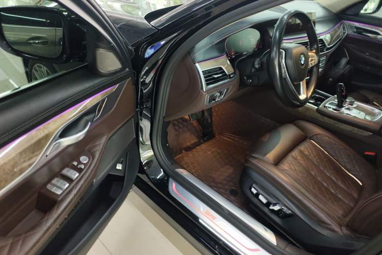 Used BMW 7 Series 2019 Restyled 740Li Leading Luxury Package Interior 3