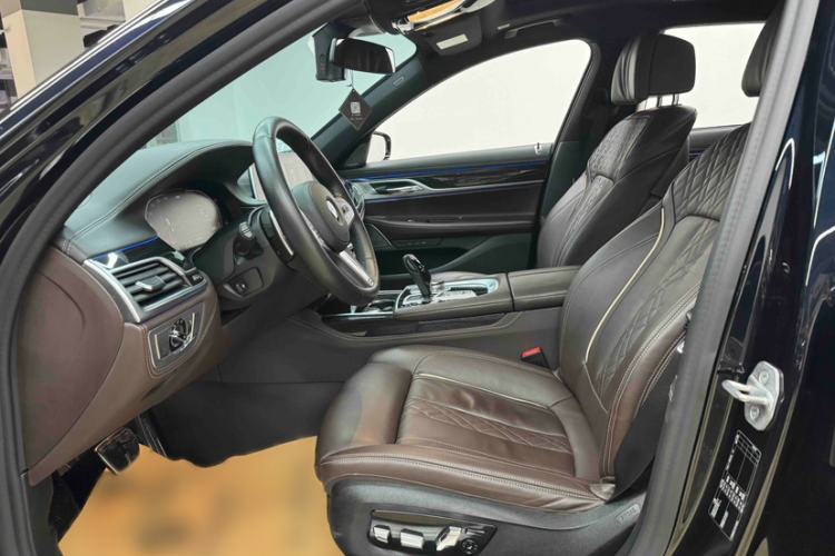 Used BMW 7 Series 2019 Restyled 730Li M Sport Package Interior 4